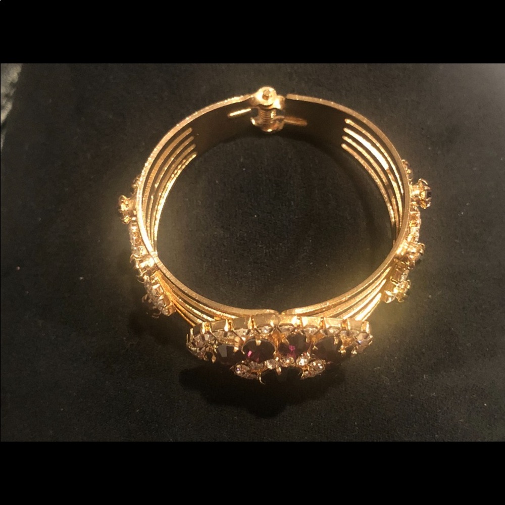 Accessory - Picture 5 of 6